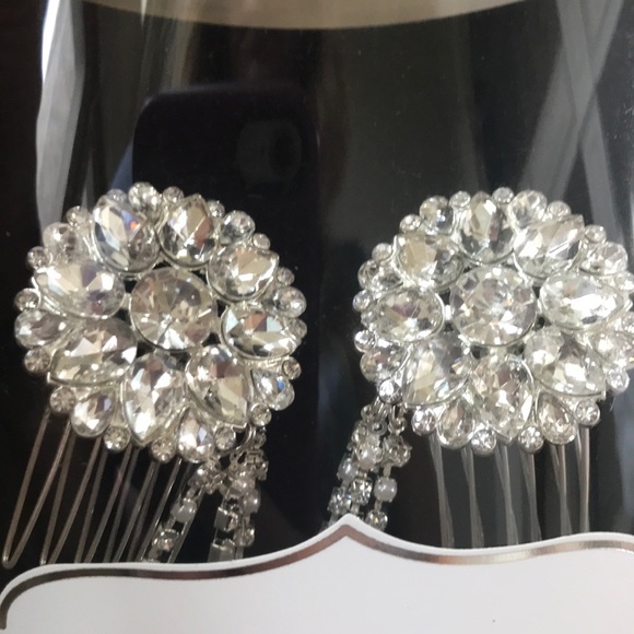 🌈Silver, Crystal Rhinestone Swag Comb💎 - Picture 5 of 8